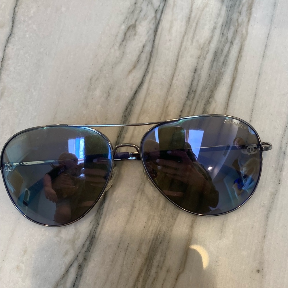 Silver Chanel aviators